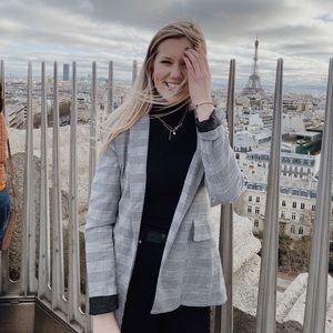 Meet your Posher, Lillian